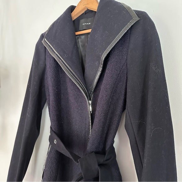 Tahari Wool Blend Full Zip Belted Black Pea Coat Women’s Sz Large - Picture 3 of 9